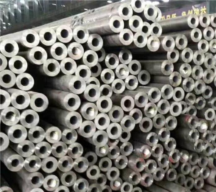 武威GB8162结构用无缝钢管