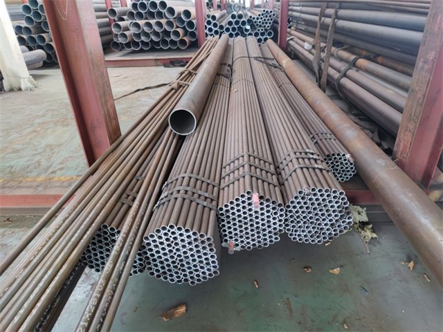 武威15crmog无缝钢管