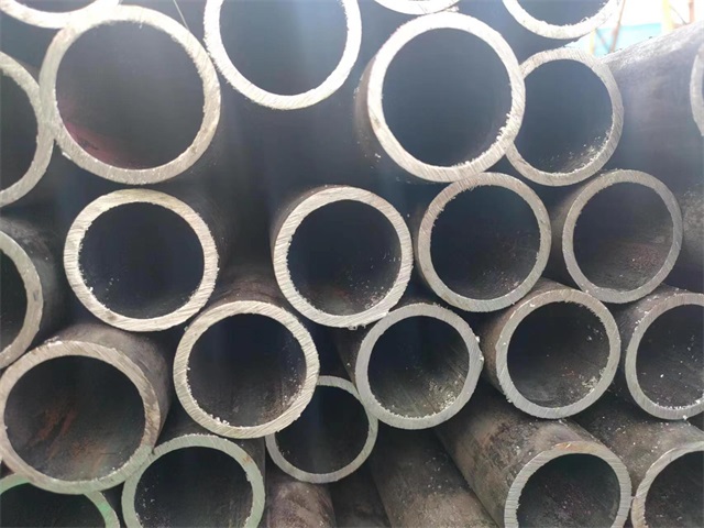 武威10#结构用无缝钢管